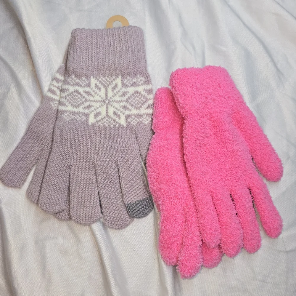 Lot of 2 NWT Girls Gloves Place & Time 1 Cozy Pink Pair 1 Pair of Texting Gloves